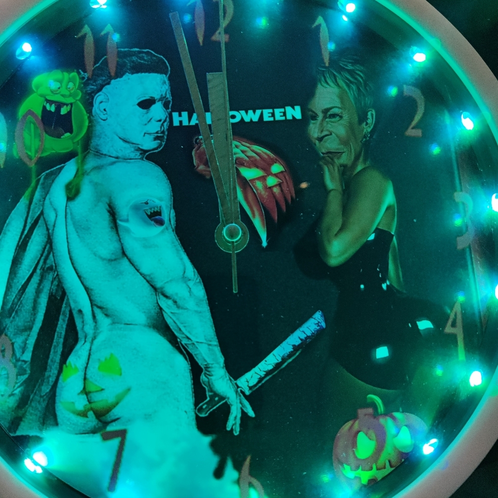 Michael Myers Halloween led clock - Picture 3 of 7